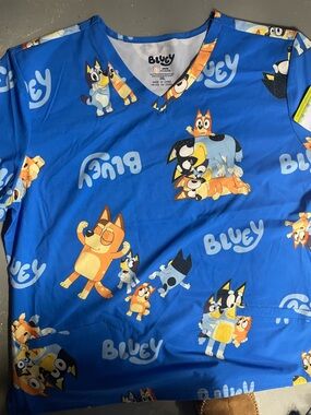 NWT Bluey Cartoon Scrubs Shirt Nurse - Bright Blue Size 2XL